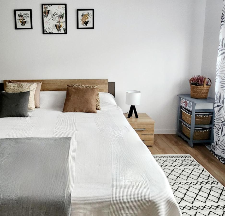 Adm Cozy Home - Entire Private House&Garden Tunarii Extérieur photo
